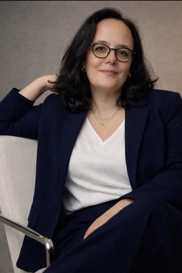 Nicole Vekonj - Diplom-Kauffrau und Interim Managerin für Finance & Accounting mit über 20 Jahren Erfahrung in IFRS, SAP und Oracle